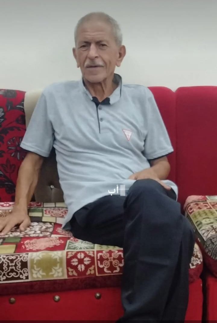 ١٢