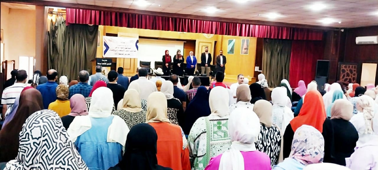 125238-خلال-الفعاليات-بالندوة 125238-خلال-الفعاليات-بالندوة