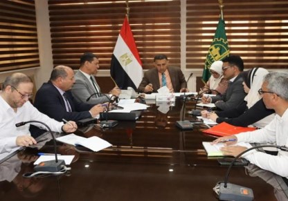 محافظ القليوبية يتابع مشروعات مياه الشرب والصرف الصحي