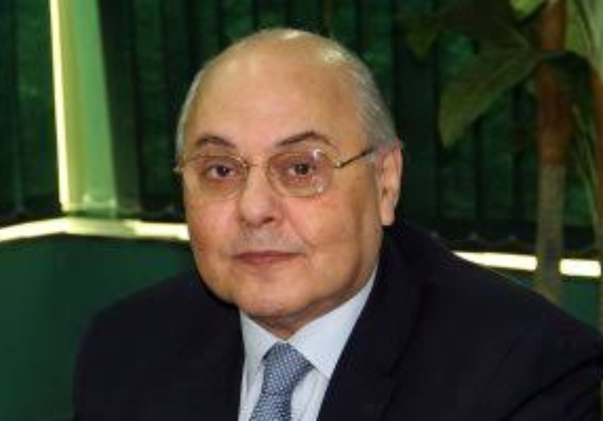 موسي مصطفى موسي 
