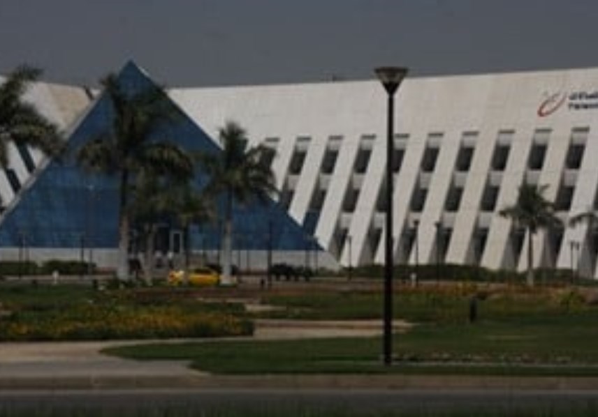 مكتبة مصر العامة ببنها