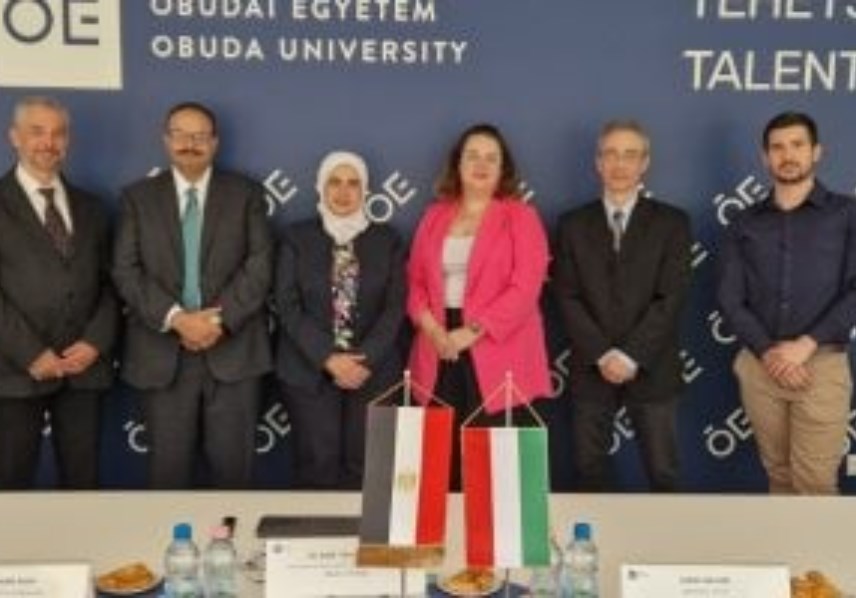 جامعة بنها