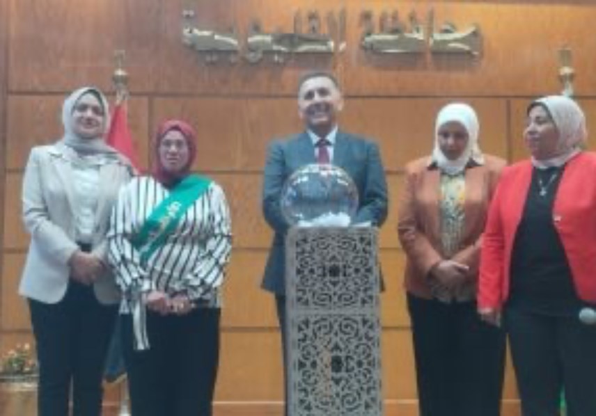 خلال سحب العمرة للامهات المثاليات بالقليوبية