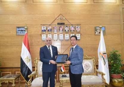 الجيزاوي يستقبل رئيس مجلس أمناء جامعة جنوب الوادي الأهلية