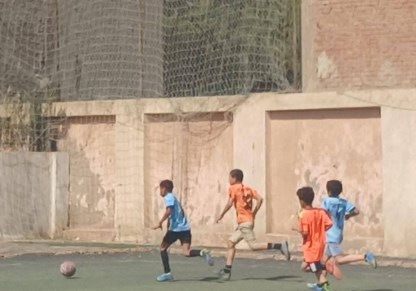 جانب من تدريبات كرة القدم 