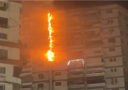 حريق داخل مدخنة مطعم مشويات بكفر شكر
