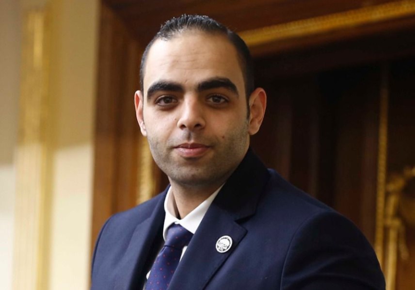 النائب حسن عمر حسنين 