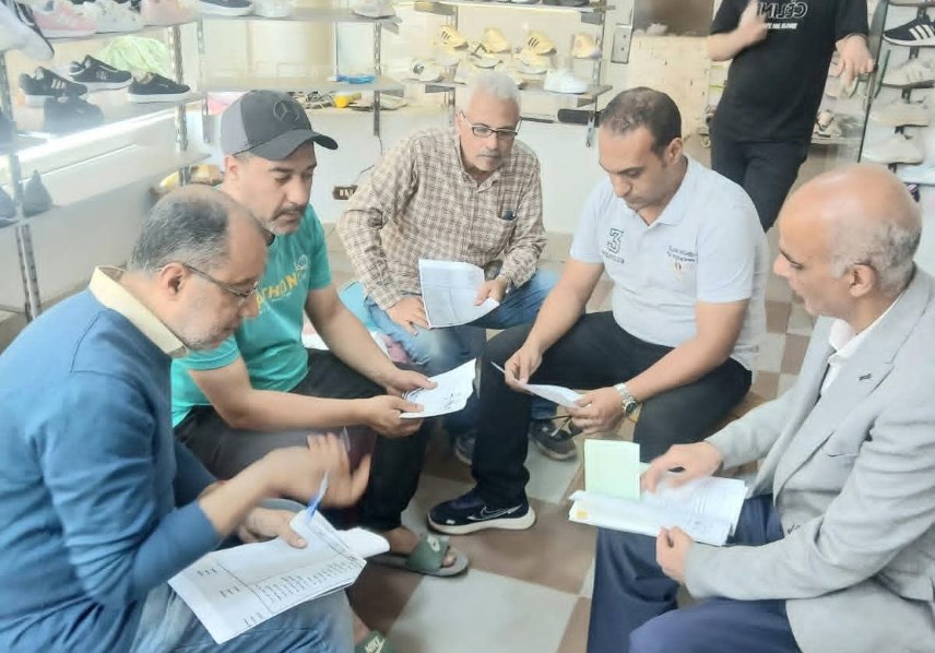 حملات مكثفة لتقنين أوضاع المحلات الغير مرخصة