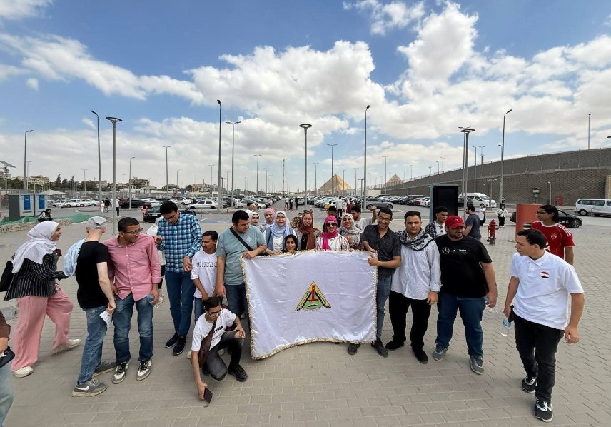 طلاب الهمم من جامعة بنها بالمتحف الكبير 