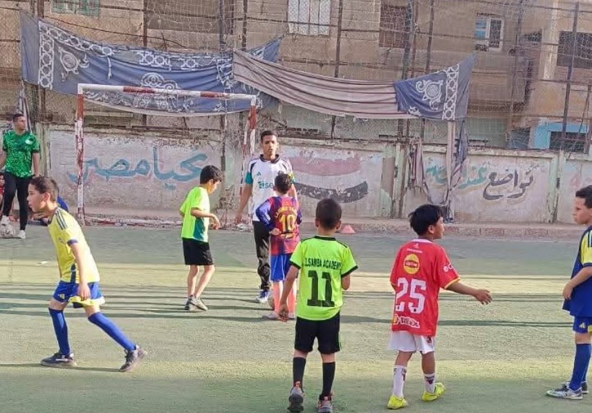 تدريبات كرة القدم بمركز شباب طنان