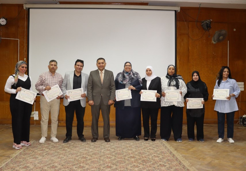 خطة لتطوير الأداء الإداري وتحسين منظومة العمل بالمخازن