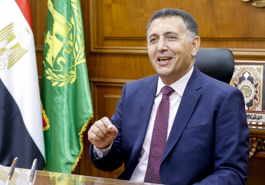 د. حسام عبدالفتاح محافظ القليوبية 