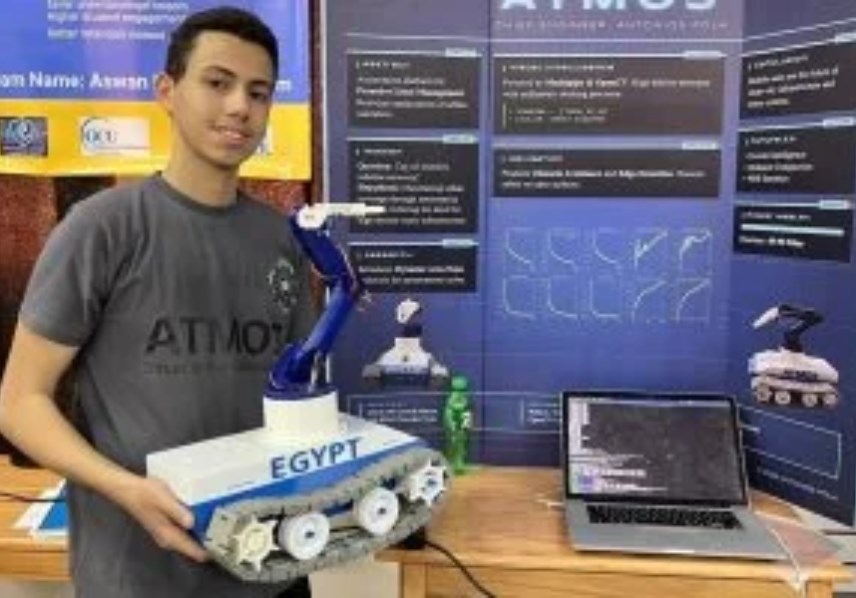 نموذج الروبوت الذي تقدم به الطالب