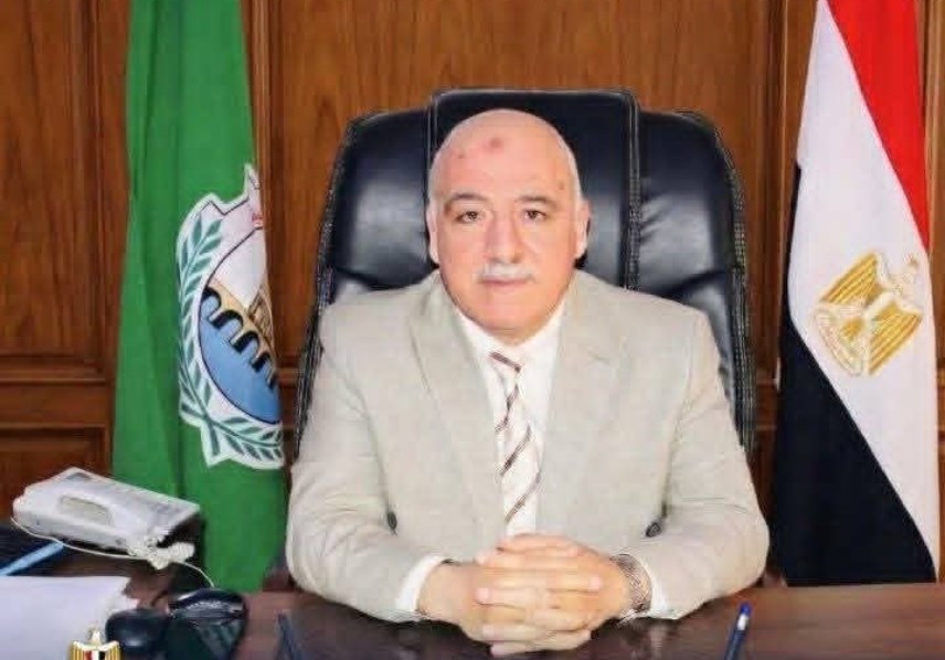 الدكتور أسامة الشلقانى 