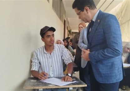 الدكتور ناصر الجيزاوي رئيس جامعة بنها