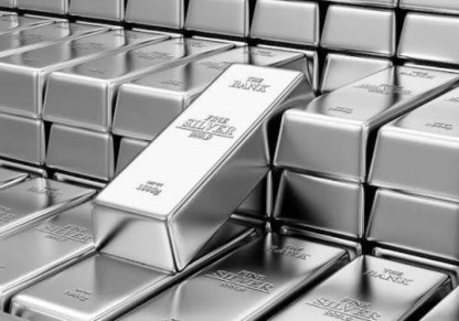 أسعار الفضة تتراجع 4.67% عالميًا.