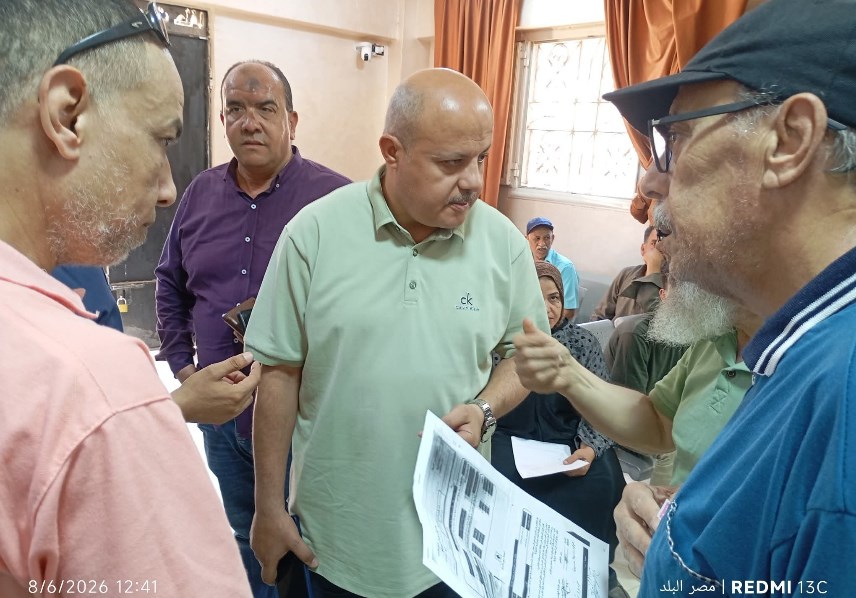 نائب رئيس مدينة قليوب يتابع أداء المركز التكنولوجي 