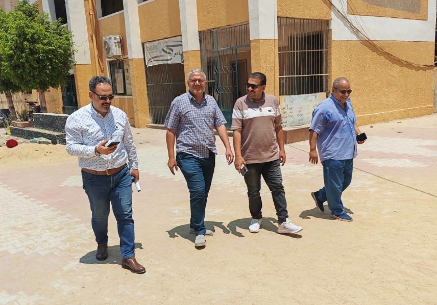 مجلس مدينة قليوب يتابع جاهزية لجان الثانوية 