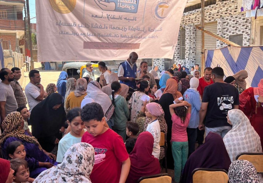 قافلة طبية بكفر شكر  لتقديم الرعاية الطبية 