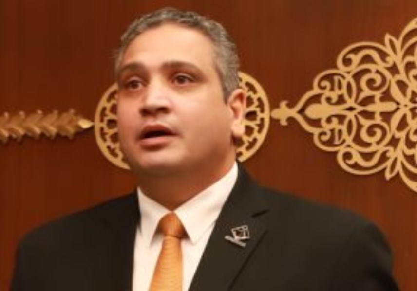 النائب عماد خليل