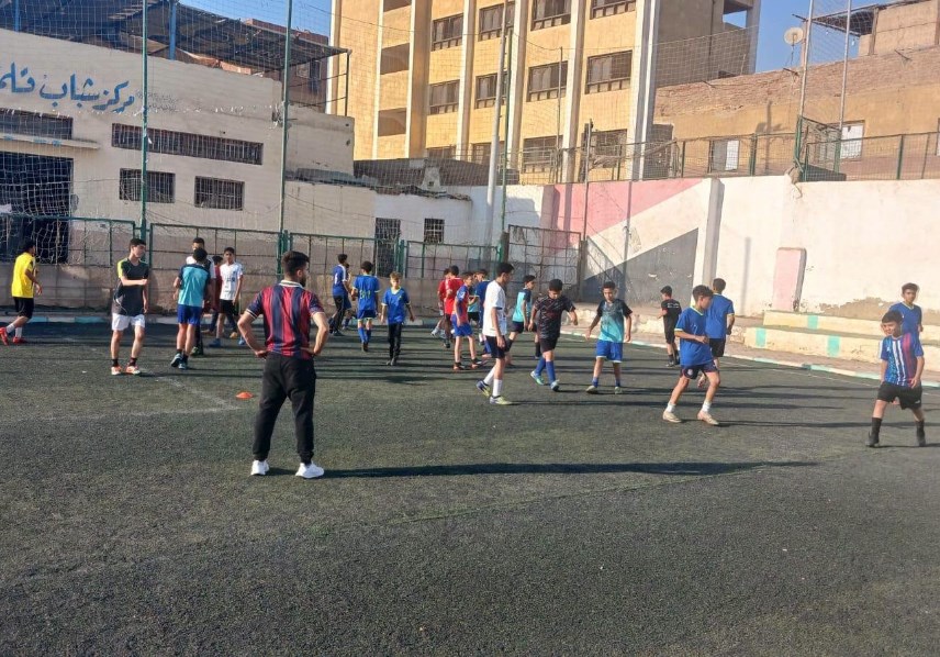 مشاركة متميزة للاعبين خلال تدريبات أكاديمية كرة القدم بمركز شباب قلما.