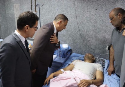المحافظ يطمىن على مصابي حادث الطريق الحر