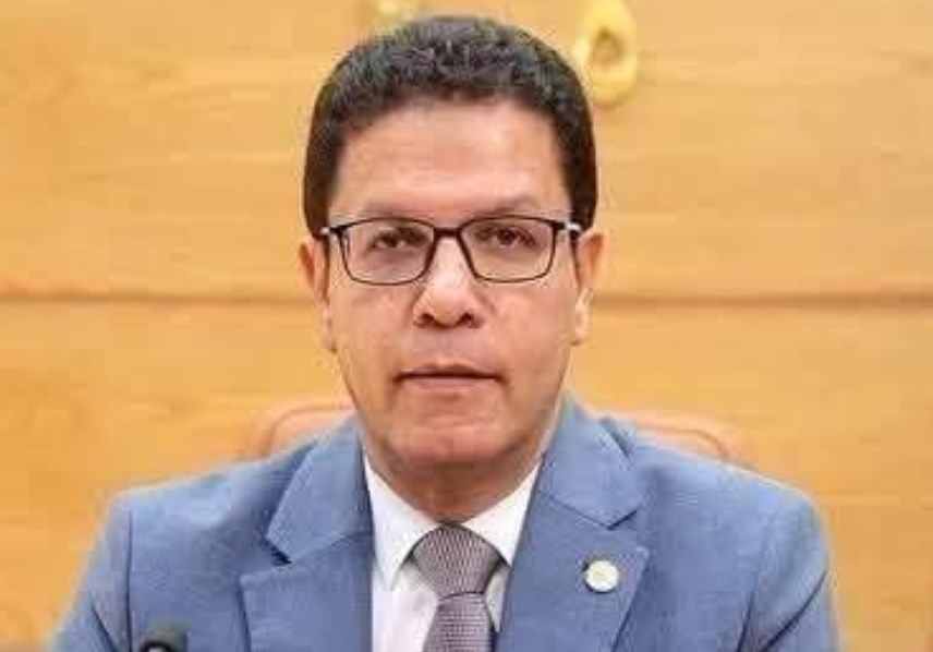 د. ناصر الجيزاوي رئيس جامعة بنها 