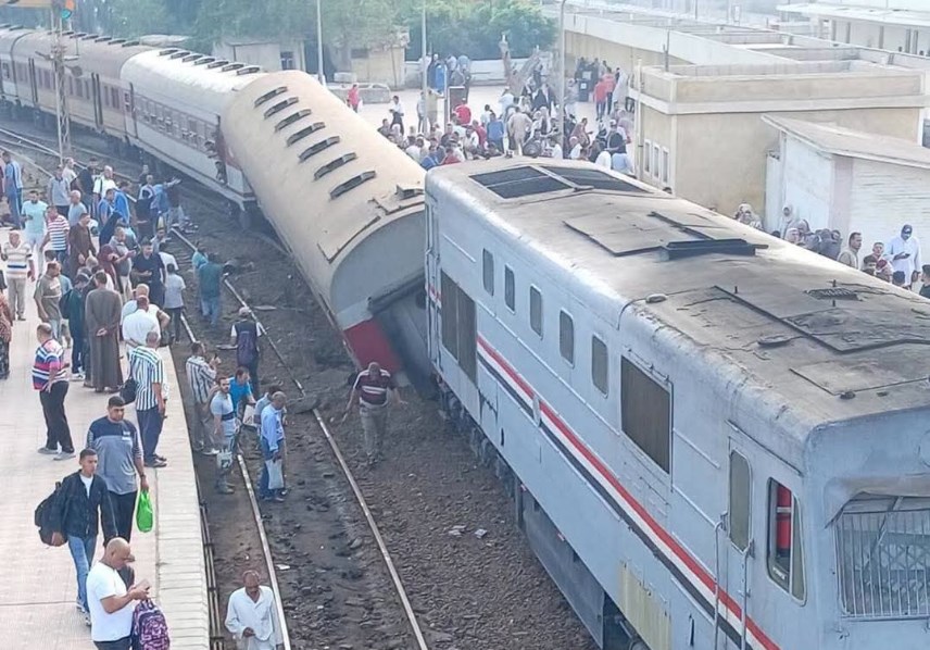 انقلاب عربة بقطار كفر الشيخ ـ طنطا 