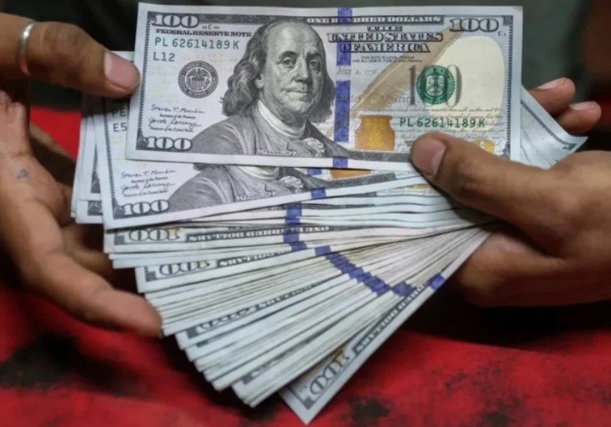 سعر الدولار اليوم