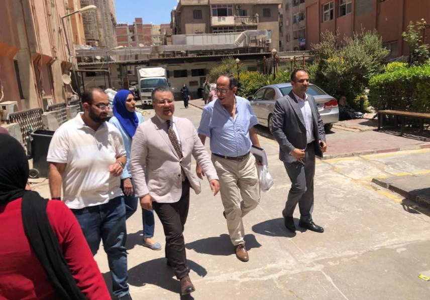 الدخاخني يجري جولة تفقدية لمستشفيات جامعة بنها